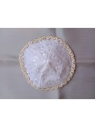 Linen, white, several types, diameter 13-15 cm