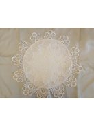 Round with lace, diameter 42 cm 