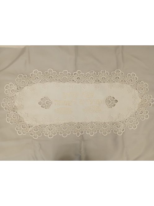 Oval with lace, several types, 87x39 cm