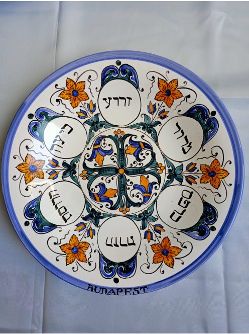 Seder plates: diameter 25 cm