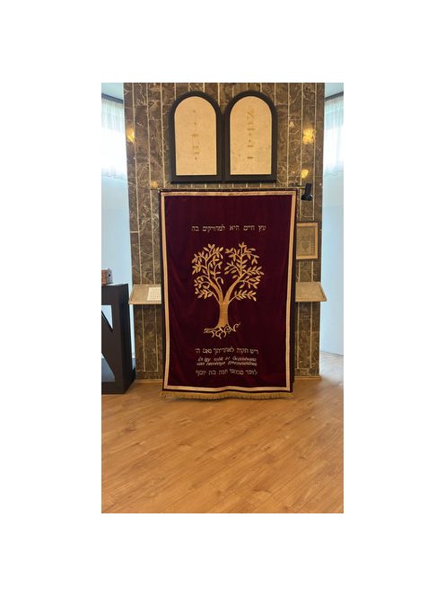 Parochet/ Tóraszekrény- függöny